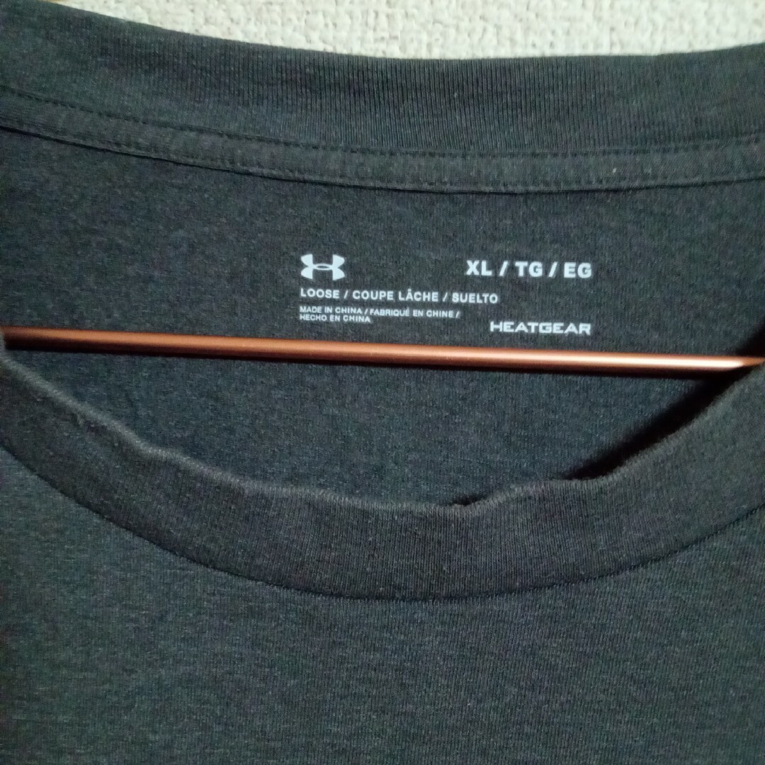 UNDER ARMOUR(アンダーアーマー)のアンダーアーマー ロンT 長袖 Tシャツ XL メンズのトップス(Tシャツ/カットソー(七分/長袖))の商品写真