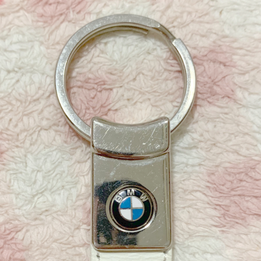 BMW(ビーエムダブリュー)の✨BMW✨キーホルダー正規品 自動車/バイクの自動車(その他)の商品写真