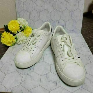VALENTINO - valentino / ロックスタッズアンタイトルド スニーカーの