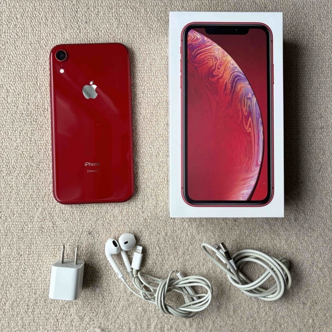 iPhone(アイフォーン)のiPhonexr 128GB レッド 5点セット スマホ/家電/カメラのスマートフォン/携帯電話(スマートフォン本体)の商品写真