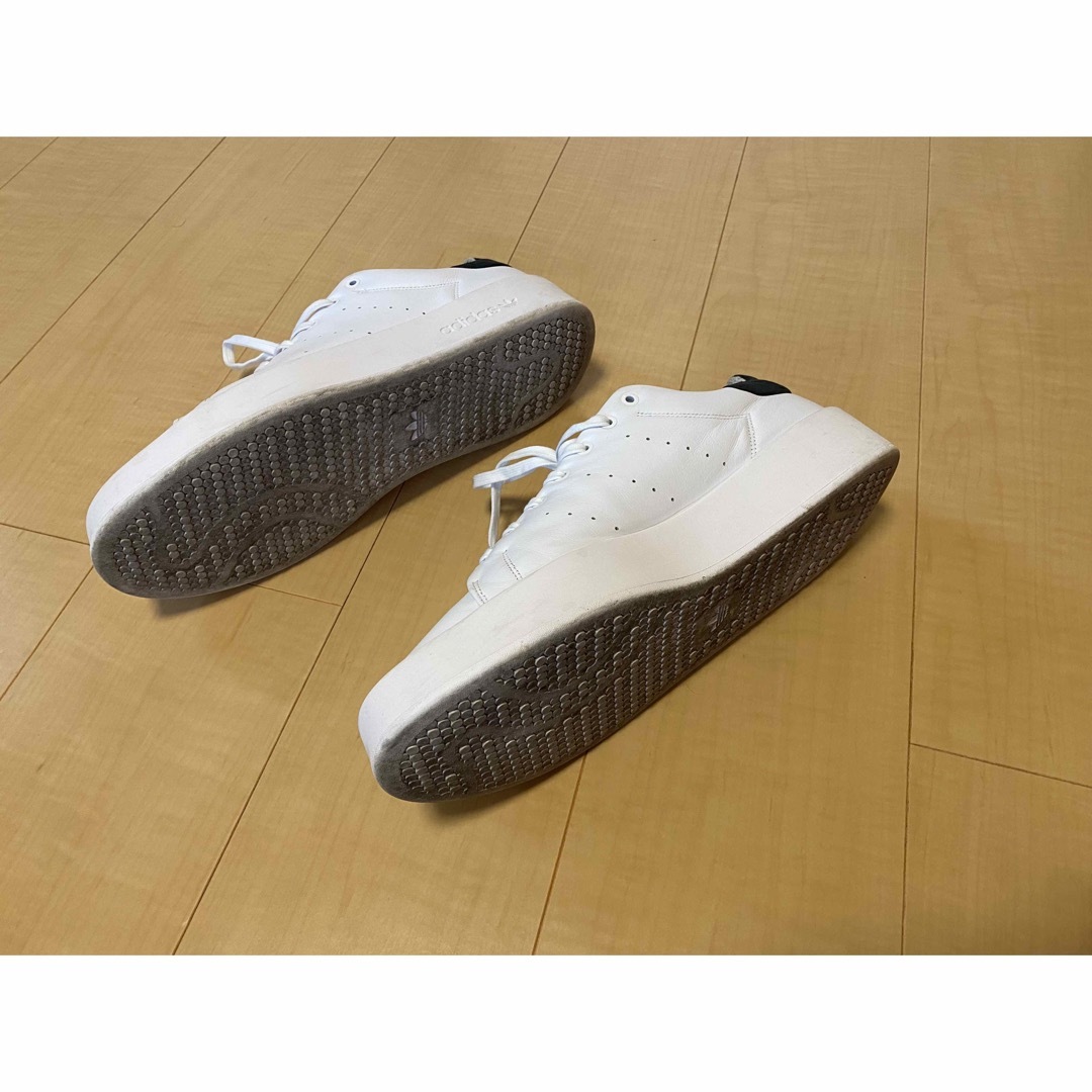 STANSMITH（adidas）(スタンスミス)のアディダス スタンスミス リコン ホワイト ブラック　本革　レザー　28cm メンズの靴/シューズ(スニーカー)の商品写真