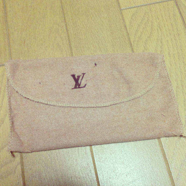 LOUIS VUITTON(ルイヴィトン)のルイ・ヴィトン♡財布の箱と保存袋とタグ☆ レディースのファッション小物(財布)の商品写真