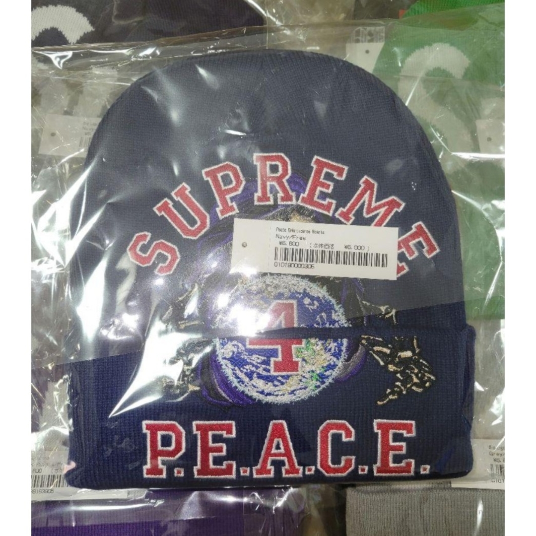 Supreme / PEACE EMBROIDERED BEANIE (紺)-