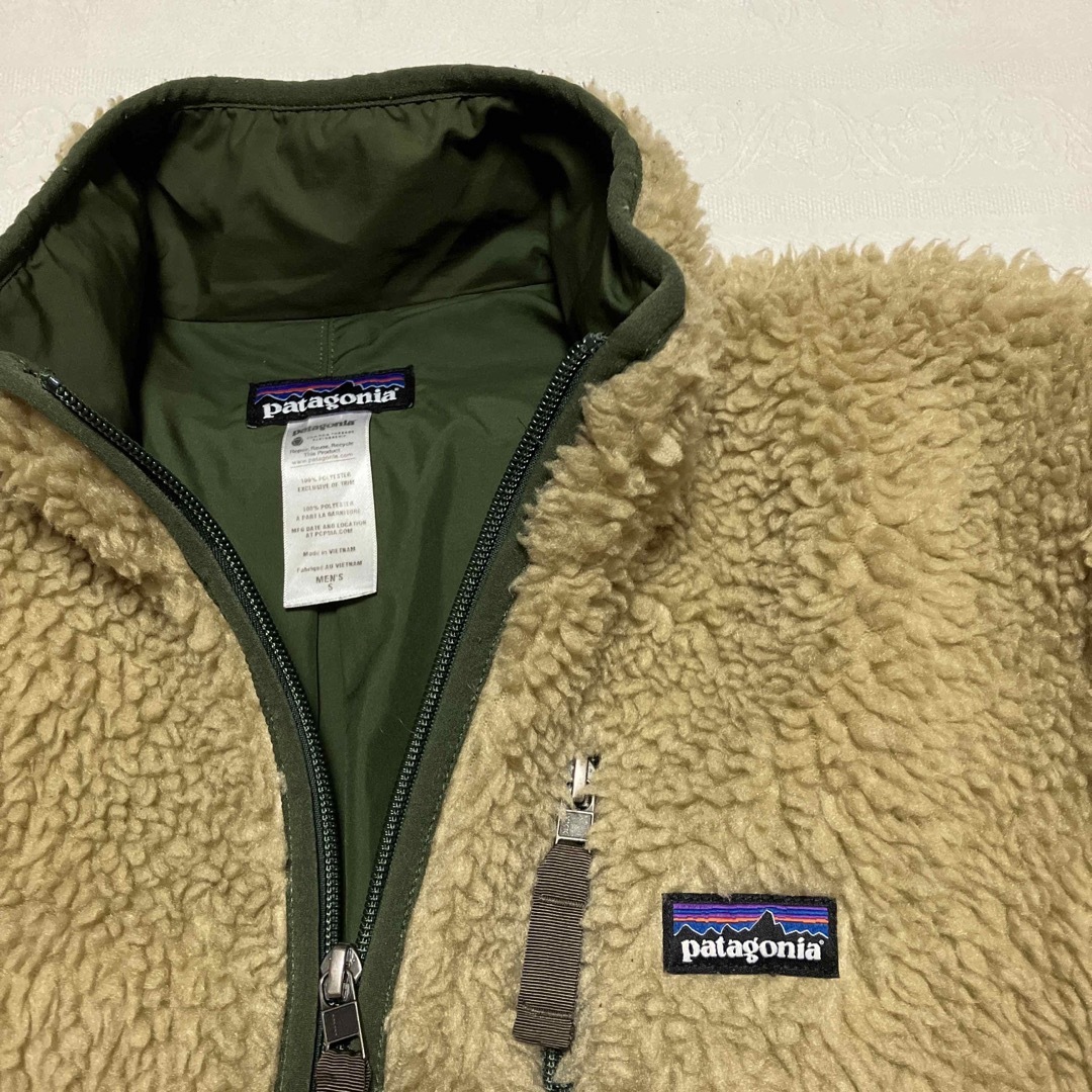 patagonia(パタゴニア)のパタゴニア　クラシック　レトロ　カーディガン メンズのジャケット/アウター(その他)の商品写真