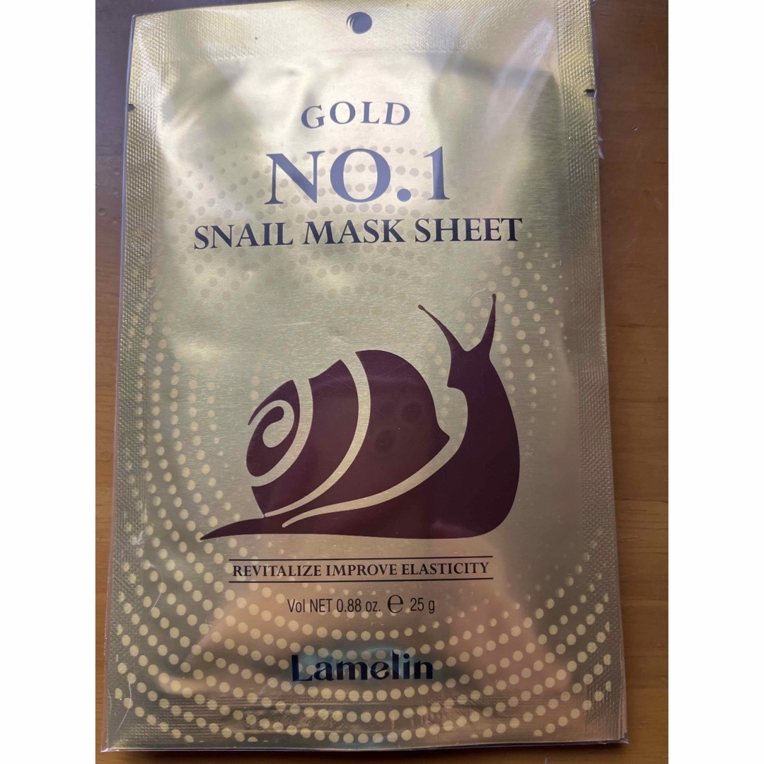 GOLD NO.1 SNAIL MASK SHEET 4枚 コスメ/美容のスキンケア/基礎化粧品(パック/フェイスマスク)の商品写真