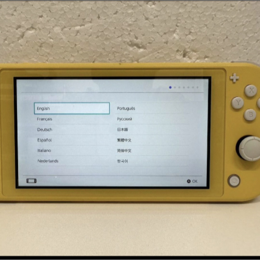 Nintendo switchライト HDH-S-YAZAA イエロー 通電確認の通販 by チエ