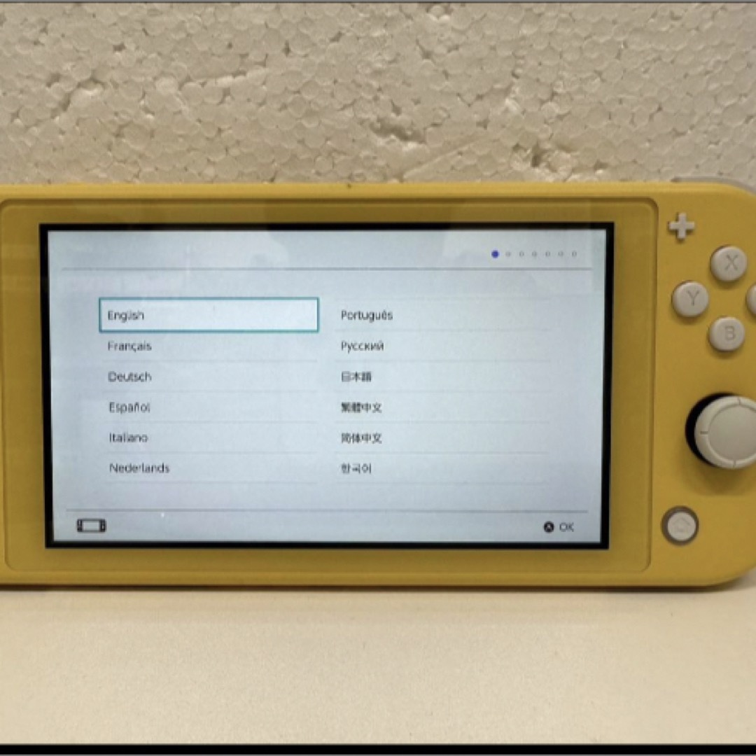 Nintendo switchライト HDH-S-YAZAA イエロー 通電確認の通販 by チエ