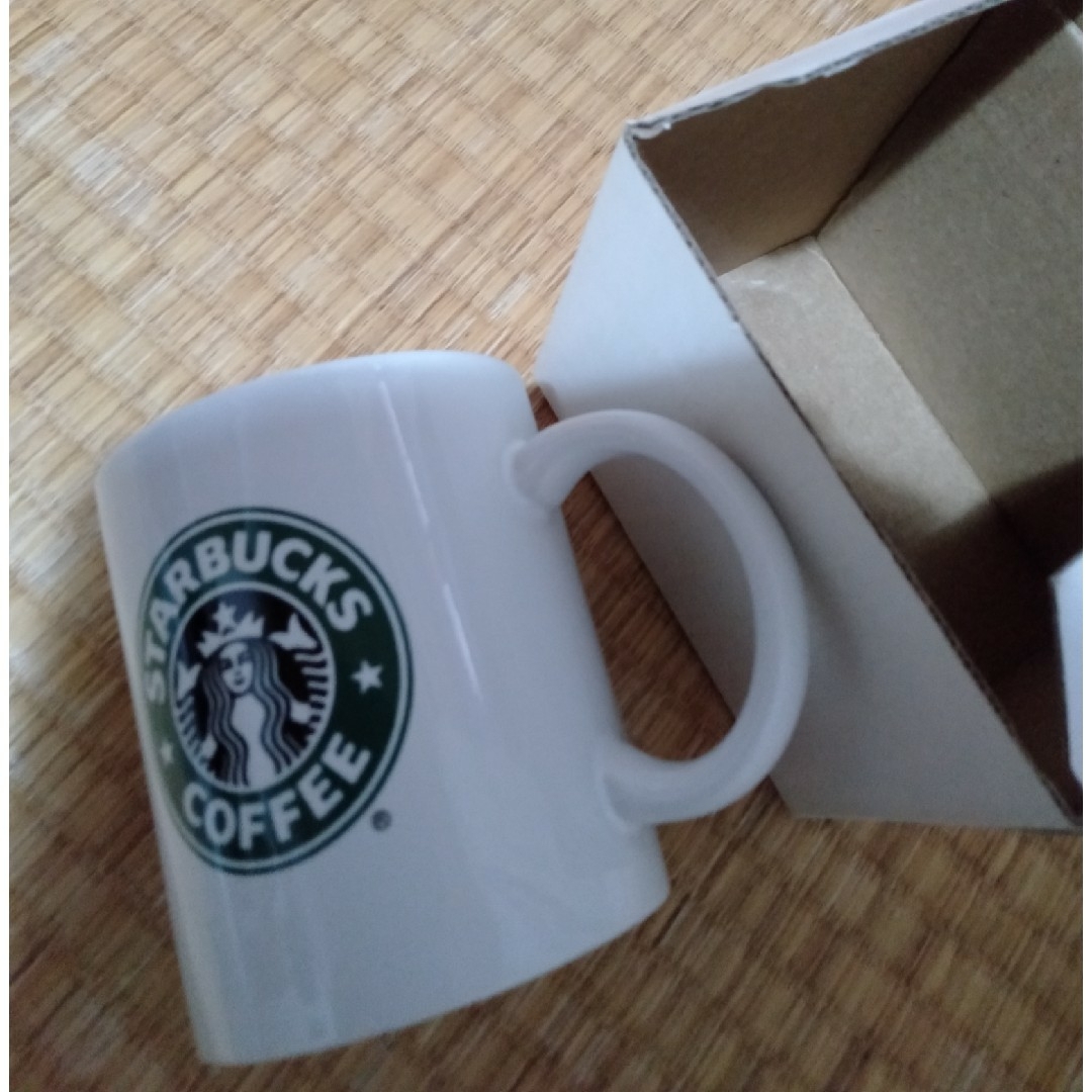 Starbucks Coffee(スターバックスコーヒー)のStarbucks Coffeeマグカップ インテリア/住まい/日用品のキッチン/食器(食器)の商品写真