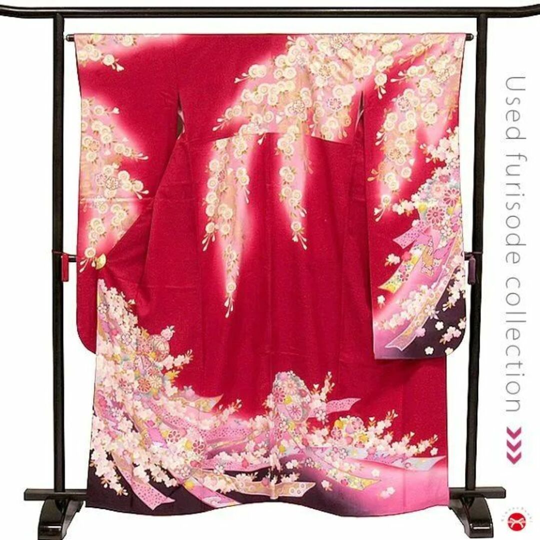振袖 USED正絹仕立て上がり　赤 桜 まり 花雪輪 熨斗　S寸 Aランク レディースの水着/浴衣(振袖)の商品写真