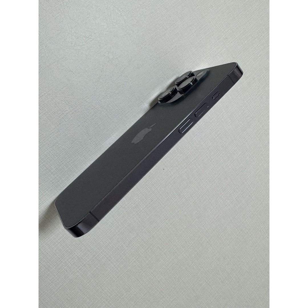 iPhone(アイフォーン)の美品 米国版 iPhone14 Pro 1TB Purple バッテリー100% スマホ/家電/カメラのスマートフォン/携帯電話(スマートフォン本体)の商品写真