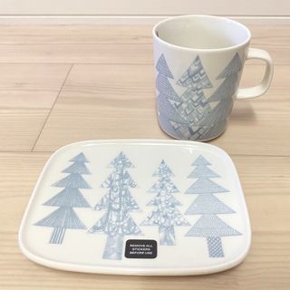 マリメッコ(marimekko)のマリメッコ　クーシコッサ　マグ　プレート　クリスマス(食器)