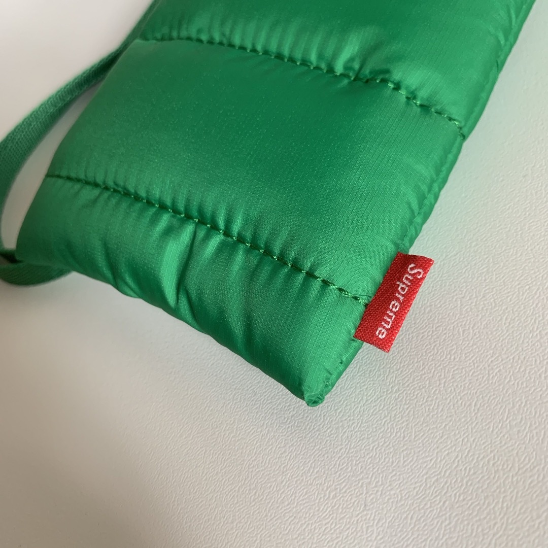 Supreme(シュプリーム)のSupreme Puffer Neck Pouch "Green" メンズのバッグ(ショルダーバッグ)の商品写真