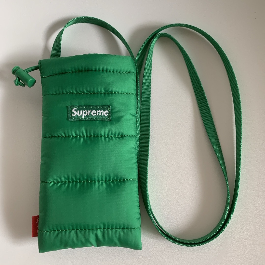 Supreme(シュプリーム)のSupreme Puffer Neck Pouch "Green" メンズのバッグ(ショルダーバッグ)の商品写真