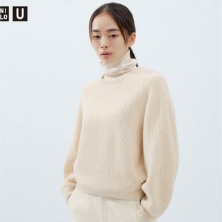 ユニクロ(UNIQLO)のUNIQLO プレミアムラムボリュームスリーブセーター(長袖)(ニット/セーター)