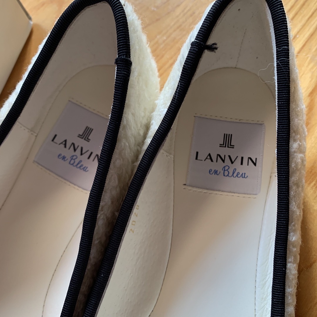LANVIN en Bleu(ランバンオンブルー)のランバン　靴 レディースの靴/シューズ(バレエシューズ)の商品写真