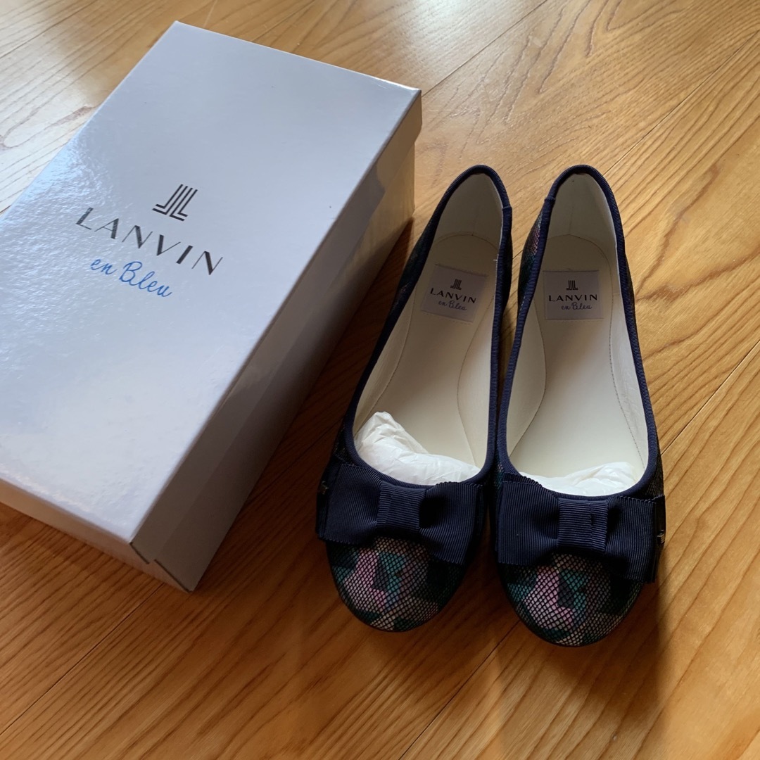 LANVIN en Bleu(ランバンオンブルー)のランバン　靴 レディースの靴/シューズ(バレエシューズ)の商品写真