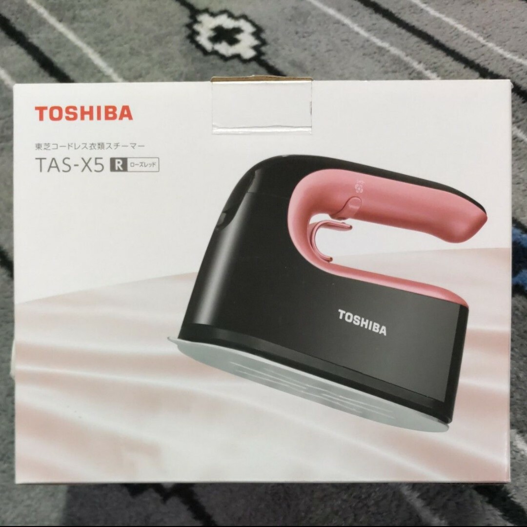 東芝(トウシバ)の東芝 コードレス 衣類スチーマー TAS-X5（ローズレッド） スマホ/家電/カメラの生活家電(アイロン)の商品写真