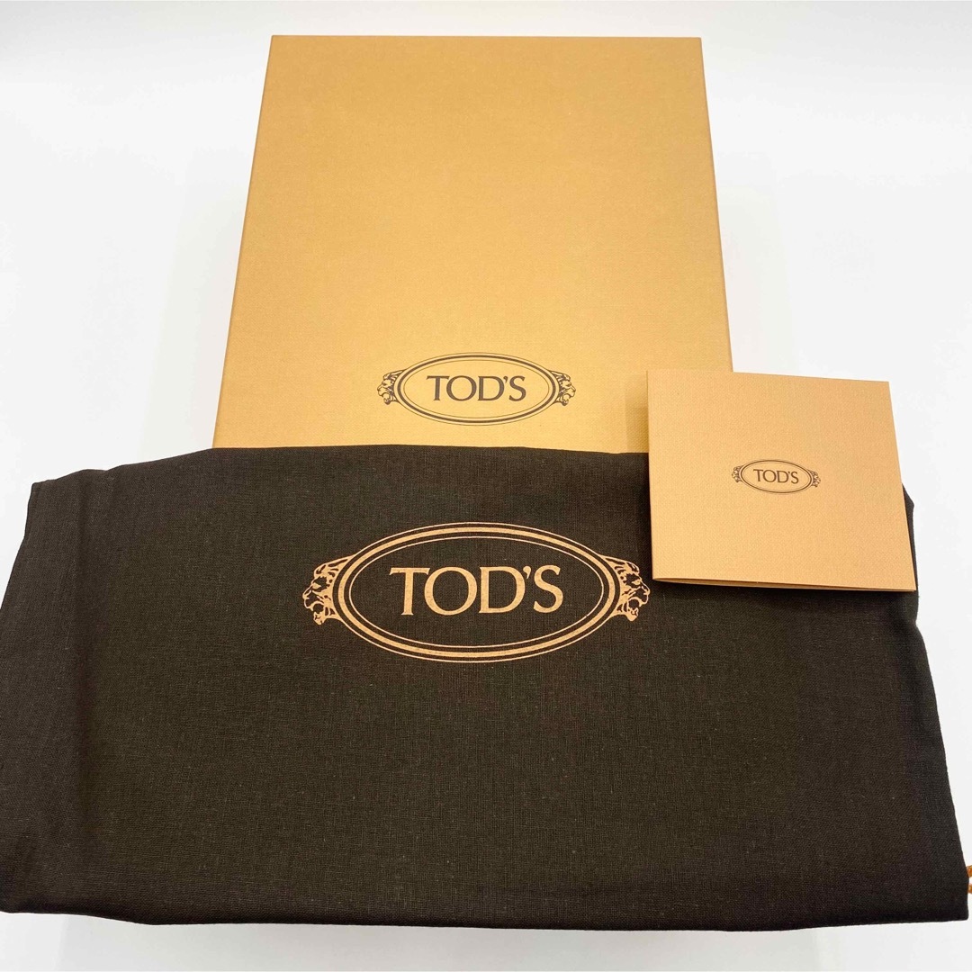 TOD'S(トッズ)の新品未使用！送料込み★TOD'S★Tタイムレスレザーローファー レディースの靴/シューズ(ローファー/革靴)の商品写真