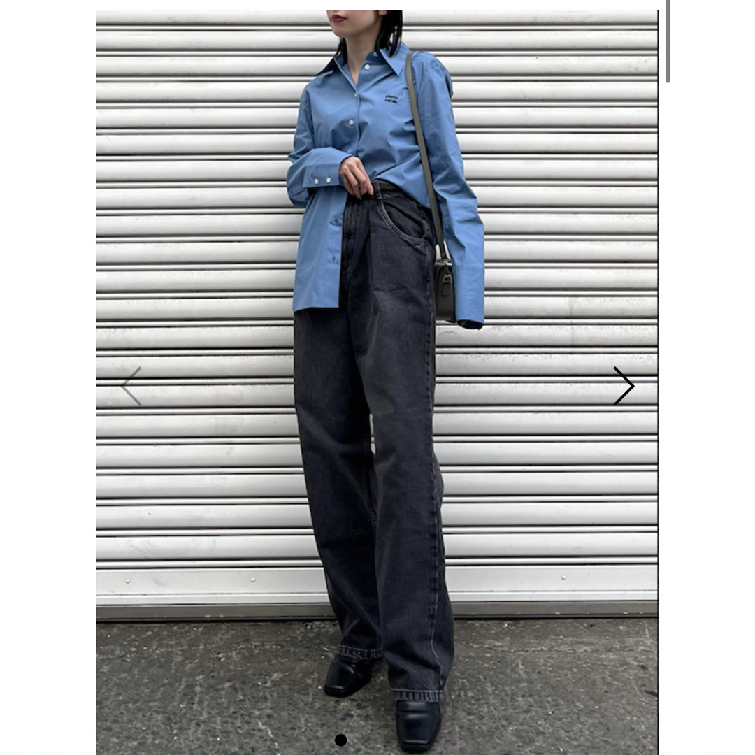 FRAY I.D(フレイアイディー)のFRAY I.D（フレイ アイディー）【pierre cardin】ロゴシャツ  レディースのトップス(シャツ/ブラウス(長袖/七分))の商品写真