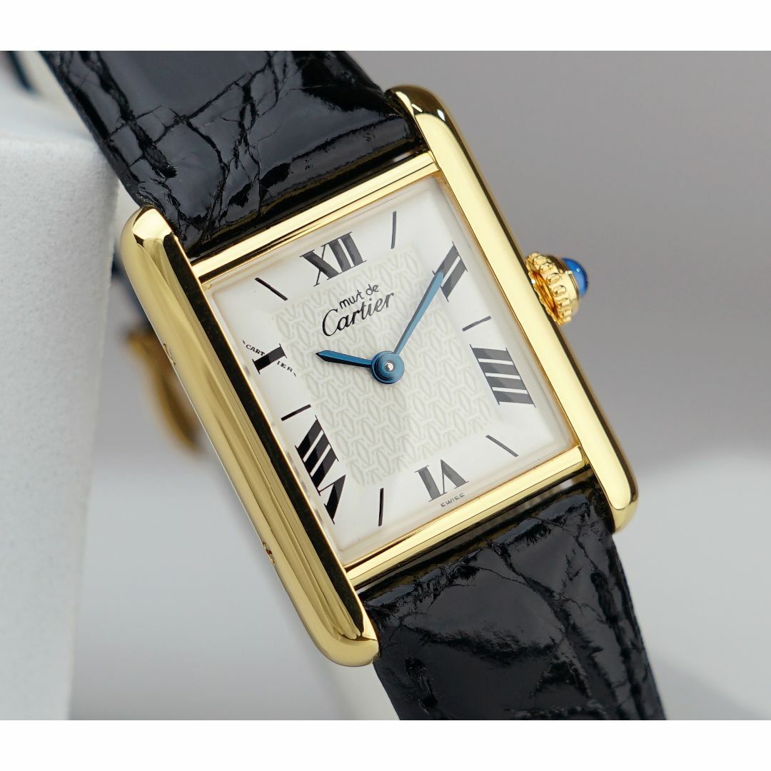 美品 カルティエ マスト タンク ホワイト ローマン SM Cartier | フリマアプリ ラクマ