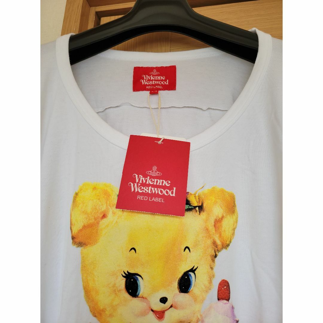 Vivienne Westwood(ヴィヴィアンウエストウッド)のタグ付き未使用　ヴィヴィアンウエストウッド　ベアTシャツ レディースのトップス(Tシャツ(半袖/袖なし))の商品写真