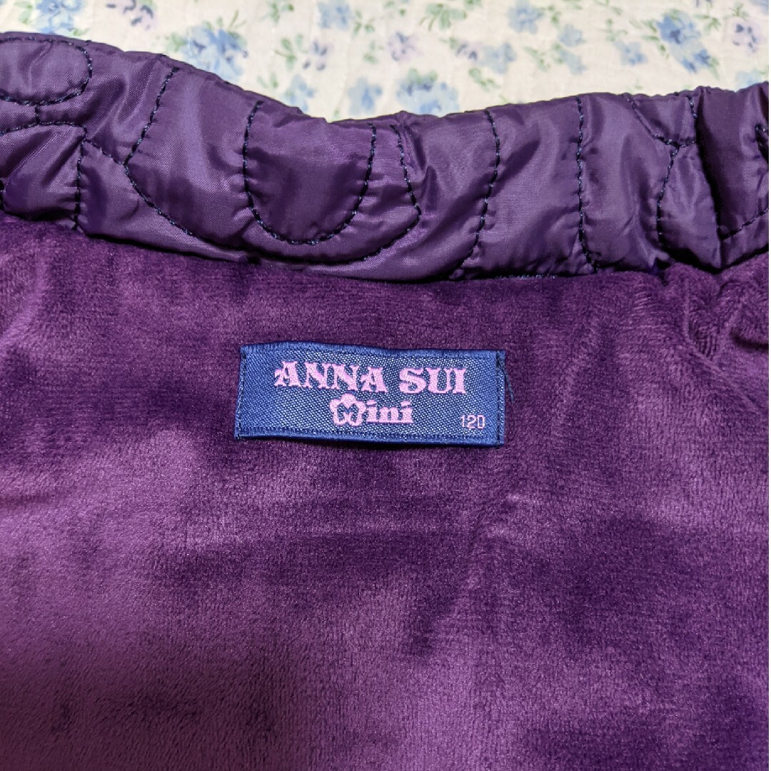 ANNA SUI mini(アナスイミニ)のANNA SUI mini　中綿ブルゾン 120 キッズ/ベビー/マタニティのキッズ服女の子用(90cm~)(コート)の商品写真