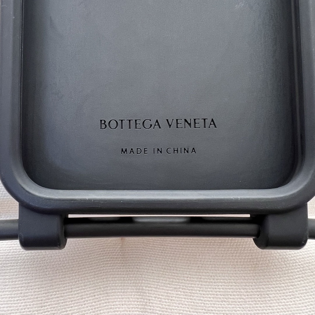 Bottega Veneta - BOTTEGA iPhone13pro ケース ブラック 美品の通販 by