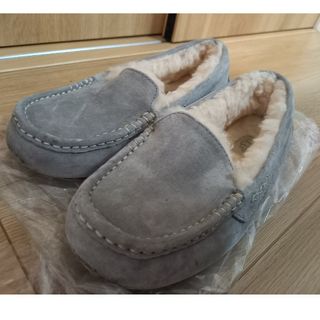 アグ(UGG)の成約　UGG　アグ　モカシン　ムートン(スリッポン/モカシン)