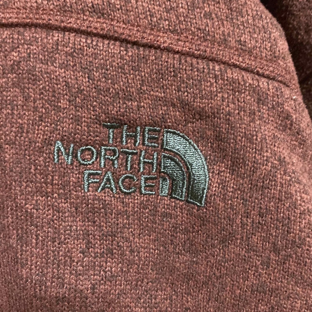 THE NORTH FACE(ザノースフェイス)のザノースフェイス　ハーフジップ　フリースニット　ワンポイント刺繍ロゴ メンズのジャケット/アウター(ブルゾン)の商品写真