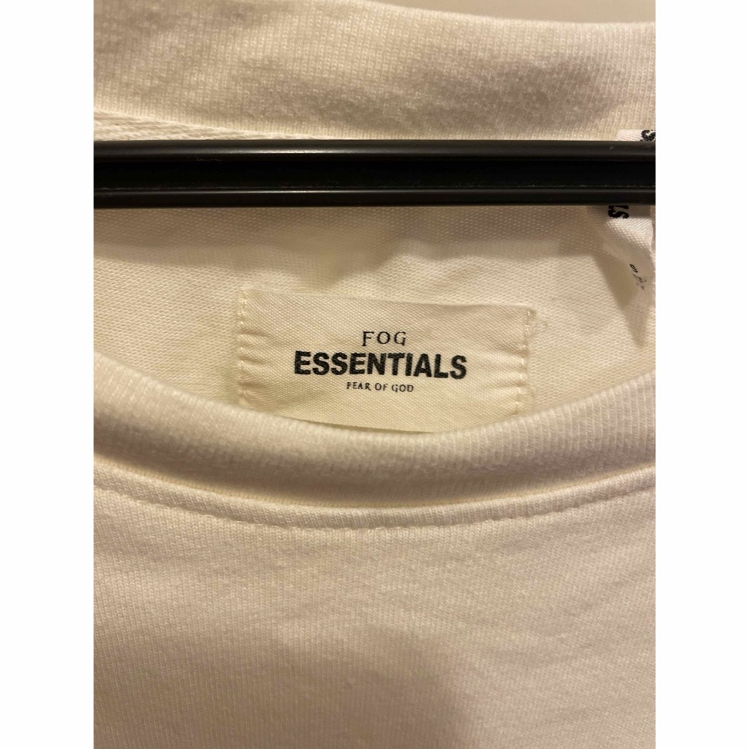 FEAR OF GOD(フィアオブゴッド)のessentials Tシャツ　fare of got fog メンズのトップス(Tシャツ/カットソー(半袖/袖なし))の商品写真