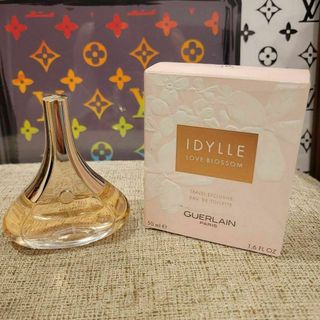 ゲラン　オードトワレ　50ml　美品　IDYLLE　可愛い　香水　コロン