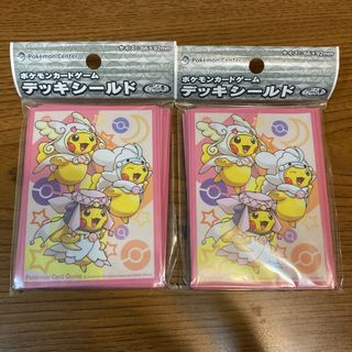 メガポンチョを着たピカチュウ　デッキシールド　スリーブ　ポケモンカード