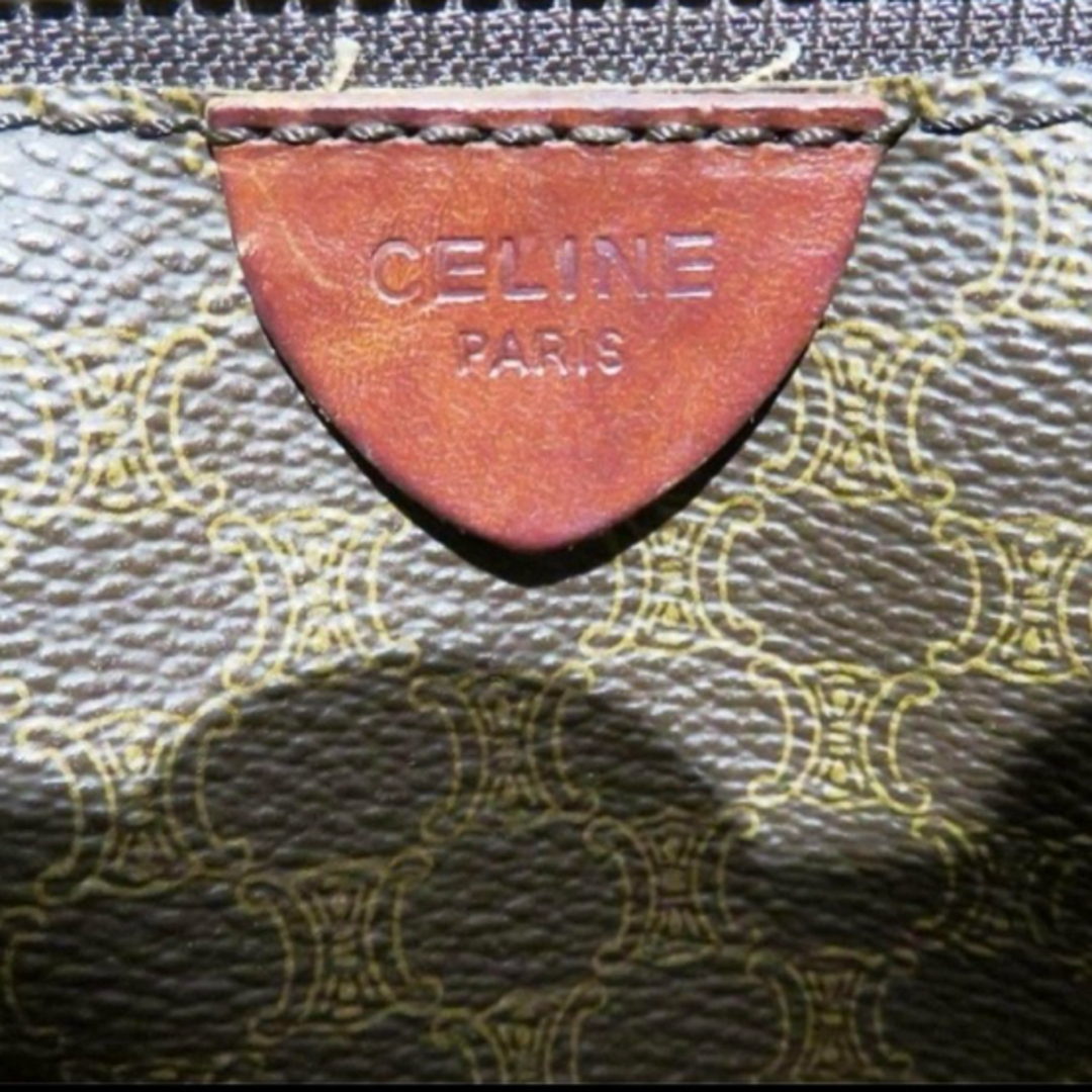 celine(セリーヌ)のセリーヌ　トートバッグ　マカダム　ロゴ型押し　ブラウン　レザー　オールド レディースのバッグ(トートバッグ)の商品写真