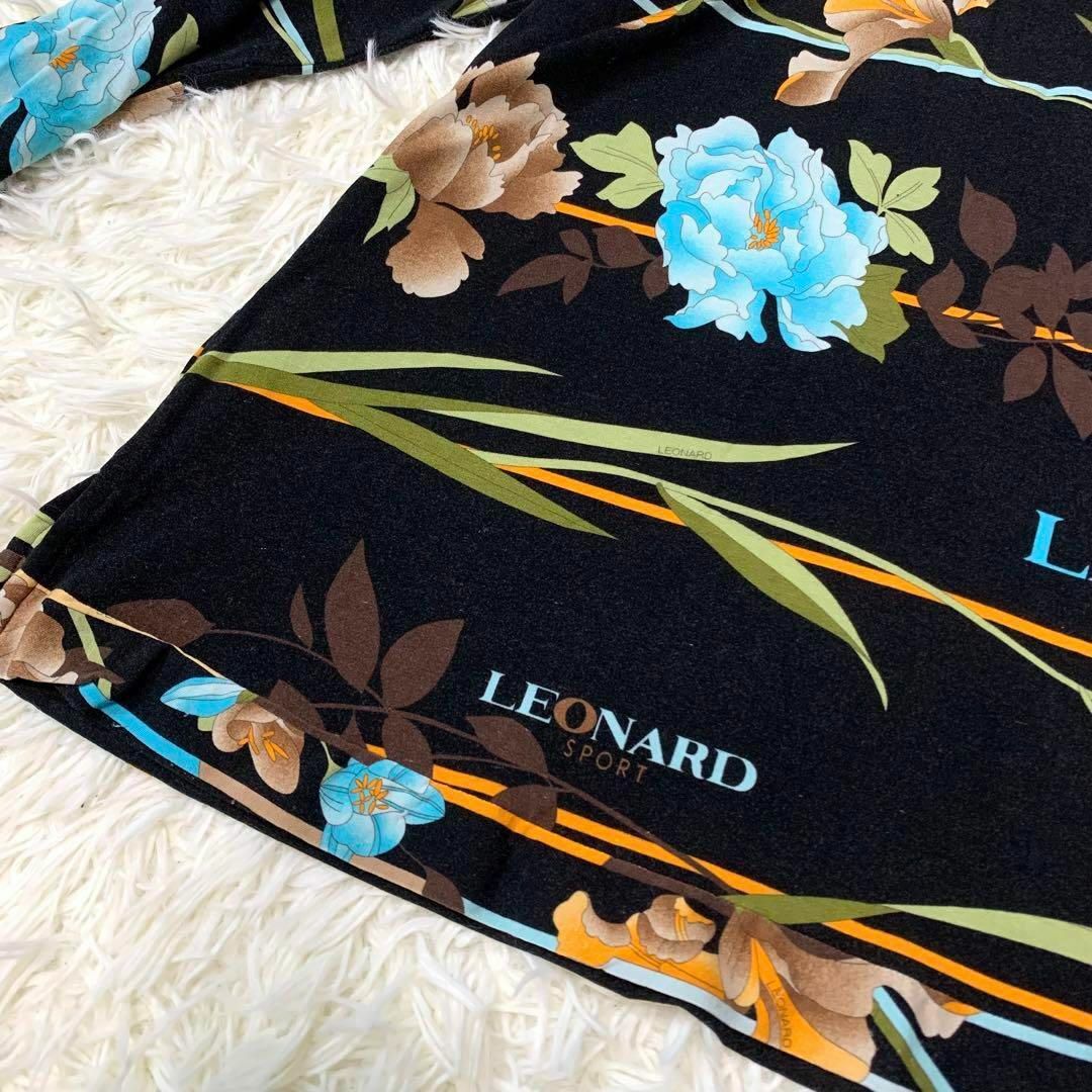 LEONARD(レオナール)の専用♡597レオナールスポーツ3L相当 タートルネック 花柄 トリム ハイネック レディースのトップス(カットソー(長袖/七分))の商品写真