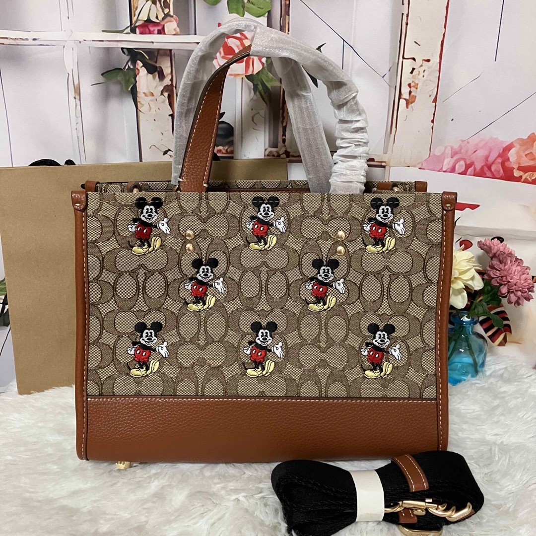 新作【DISNEY X COACH】デンプシー トート 29  ミッキーマウス