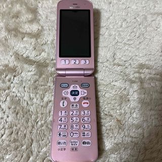 フジツウ(富士通)のらくらくホン　docomo F-01M(携帯電話本体)