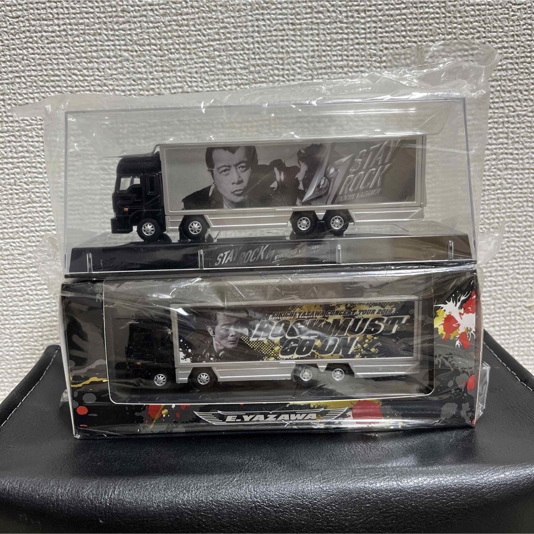 矢沢永吉 トランポ型ミニカー E.YAZAWA 2018 2019 エンタメ/ホビーのタレントグッズ(ミュージシャン)の商品写真