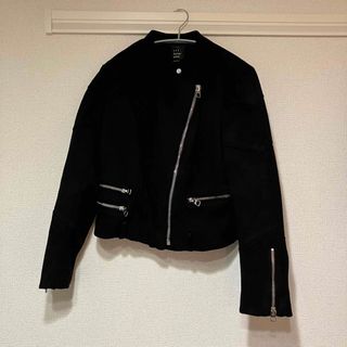 ザラ(ZARA)のZARA trf スエードジャケット(ライダースジャケット)