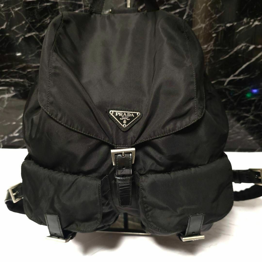 PRADA プラダ リュック 白タグあり ロゴ刻印 三角ロゴ ナイロン PRADA プラダ リュック 白タグあり ロゴ刻印 三角ロゴ ナイロン