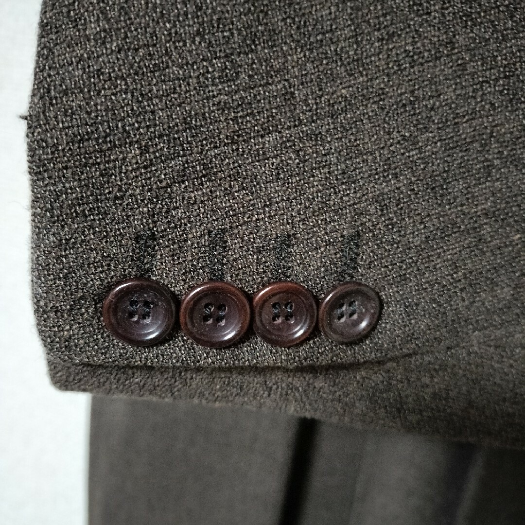 HUGO BOSS(ヒューゴボス)のヒューゴボスウールジャケット　Mサイズ　三つボタン メンズのジャケット/アウター(テーラードジャケット)の商品写真