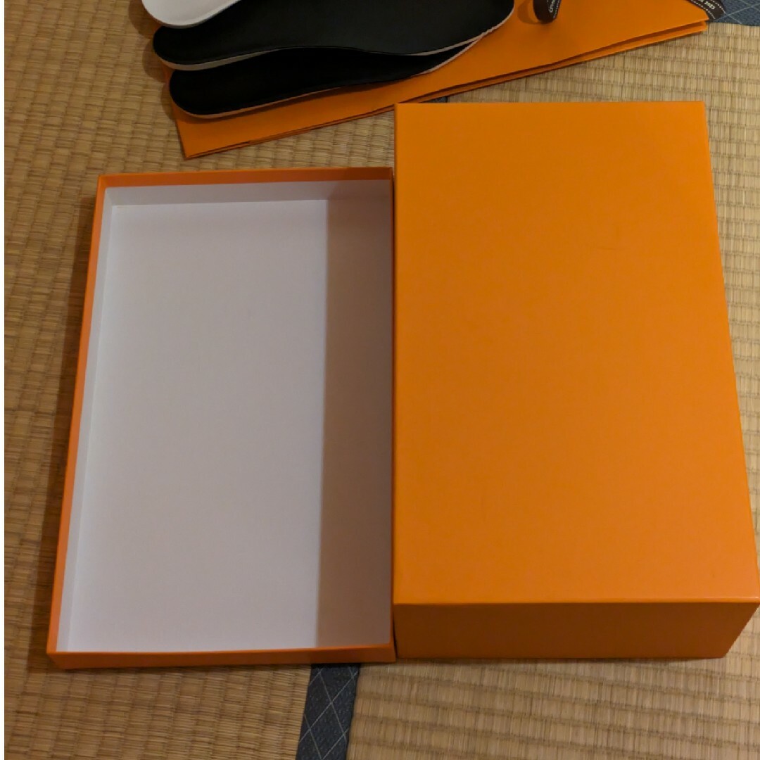 HERMES オレンジボックスと中敷き2色セット バウンシング