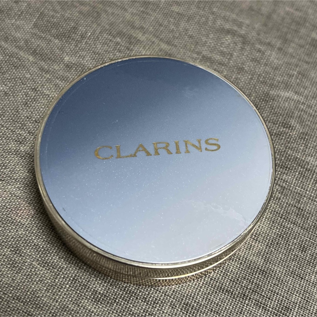 CLARINS(クラランス)のクラランス　オンブル４ 06 ミッドナイト コスメ/美容のベースメイク/化粧品(アイシャドウ)の商品写真