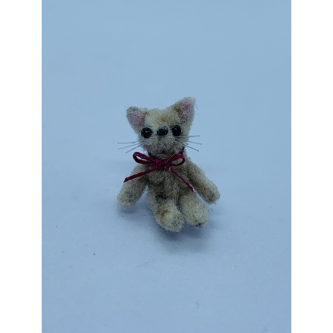 極小 モールアート 猫 ハンドメイド ミニチュア モールキャット