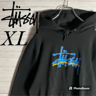 【希少XLサイズ】ステューシー ビックロゴプリント 人気カラーパーカー 黒 美品
