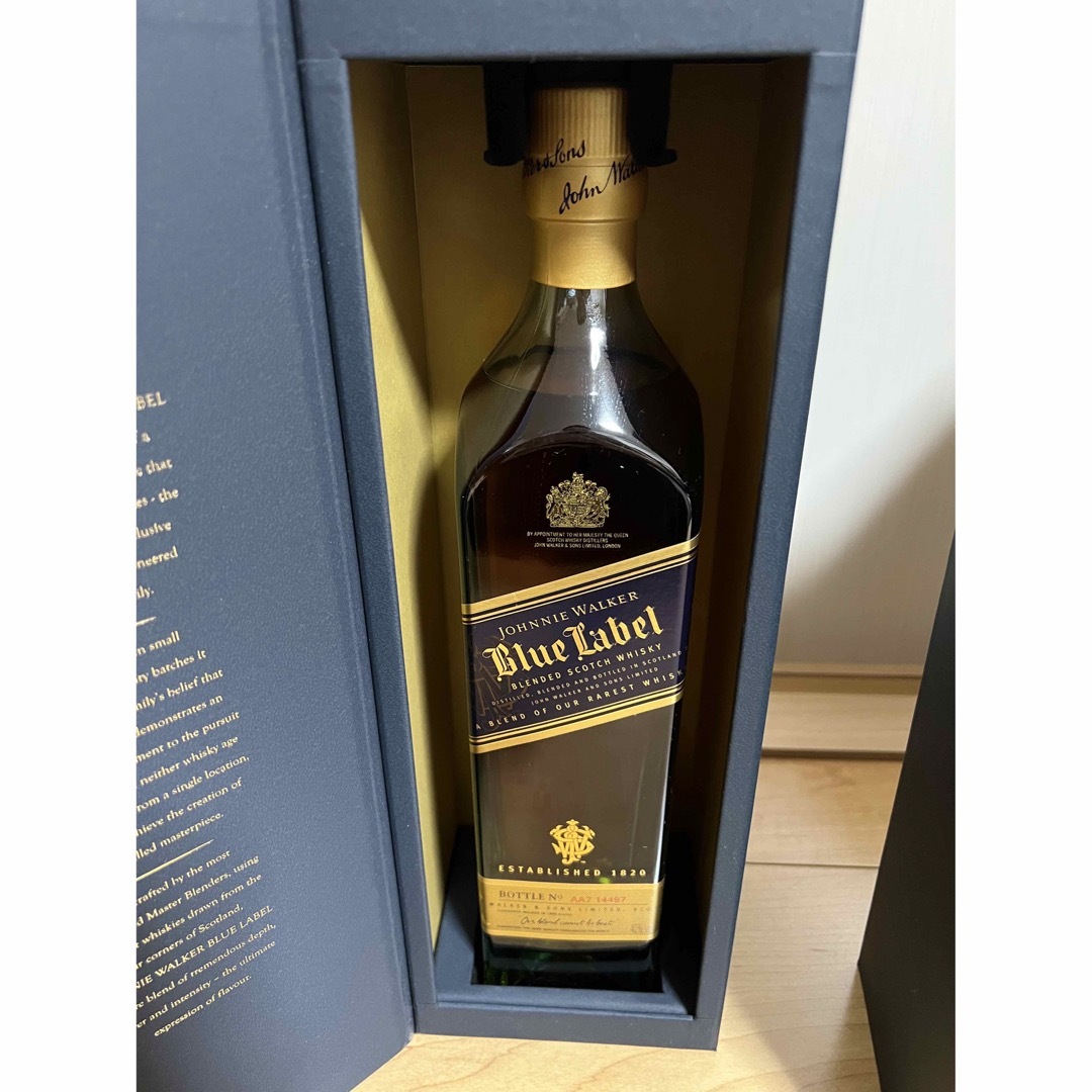 ジョニーウォーカー - ジョニーウォーカー ブルーラベル 750ml/箱付き
