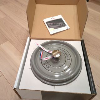 STAUB - 6736600 ストウブ ピコ・ココット 丸 22cm グレー 40509-30の