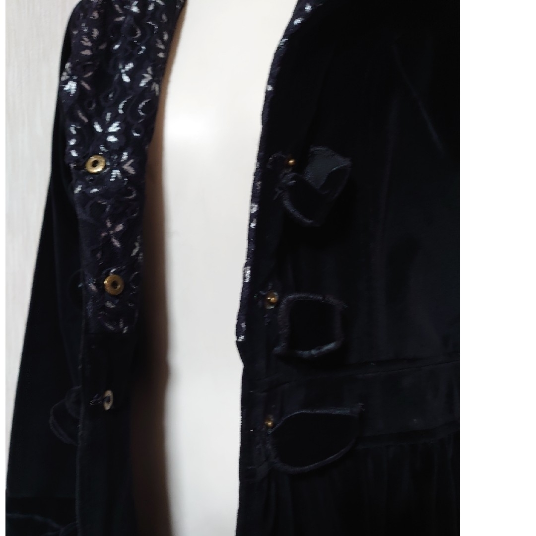 薔薇モチーフ　ティアード　フリル　ベロア レディースのジャケット/アウター(ロングコート)の商品写真