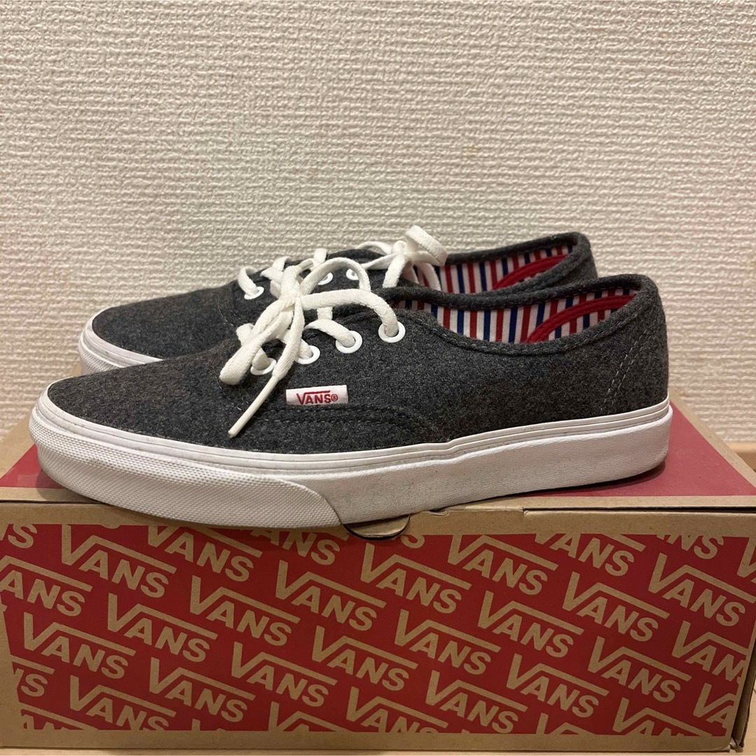 VANS(ヴァンズ)のvans スエードスニーカー レディースの靴/シューズ(スニーカー)の商品写真