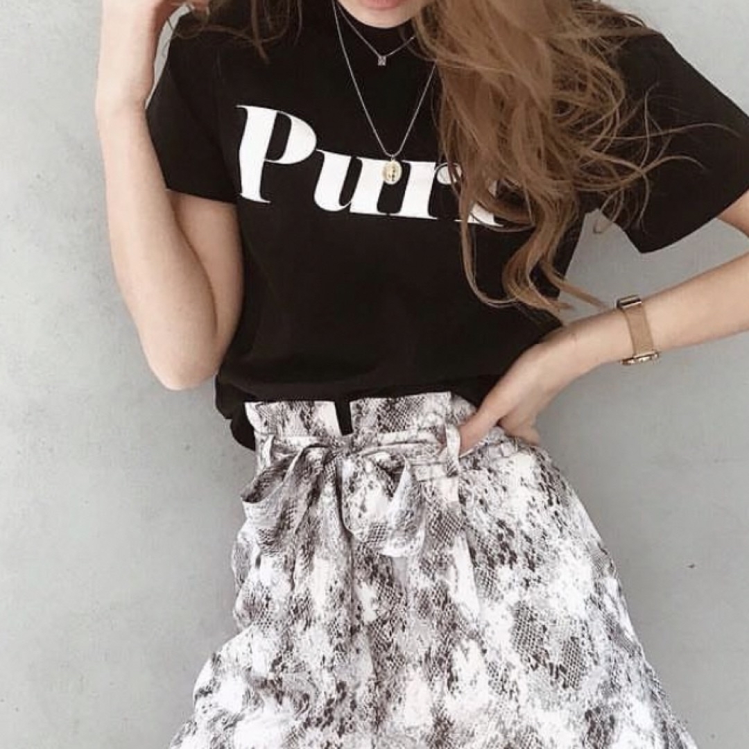 eimy istoire(エイミーイストワール)のPurr Tシャツ レディースのトップス(Tシャツ(半袖/袖なし))の商品写真