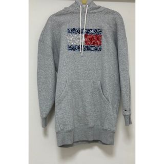 トミージーンズ(TOMMY JEANS)のTOMMY JEANS ワンピース(ミニワンピース)